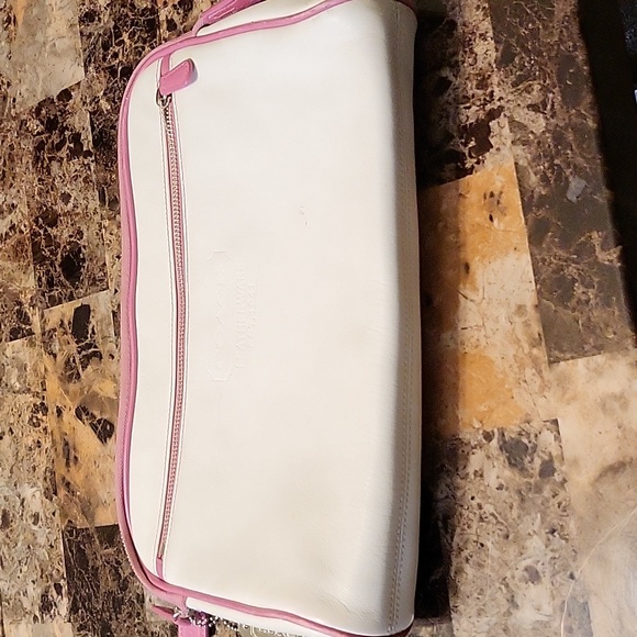 Coach Table Case - Picture 3 of 3